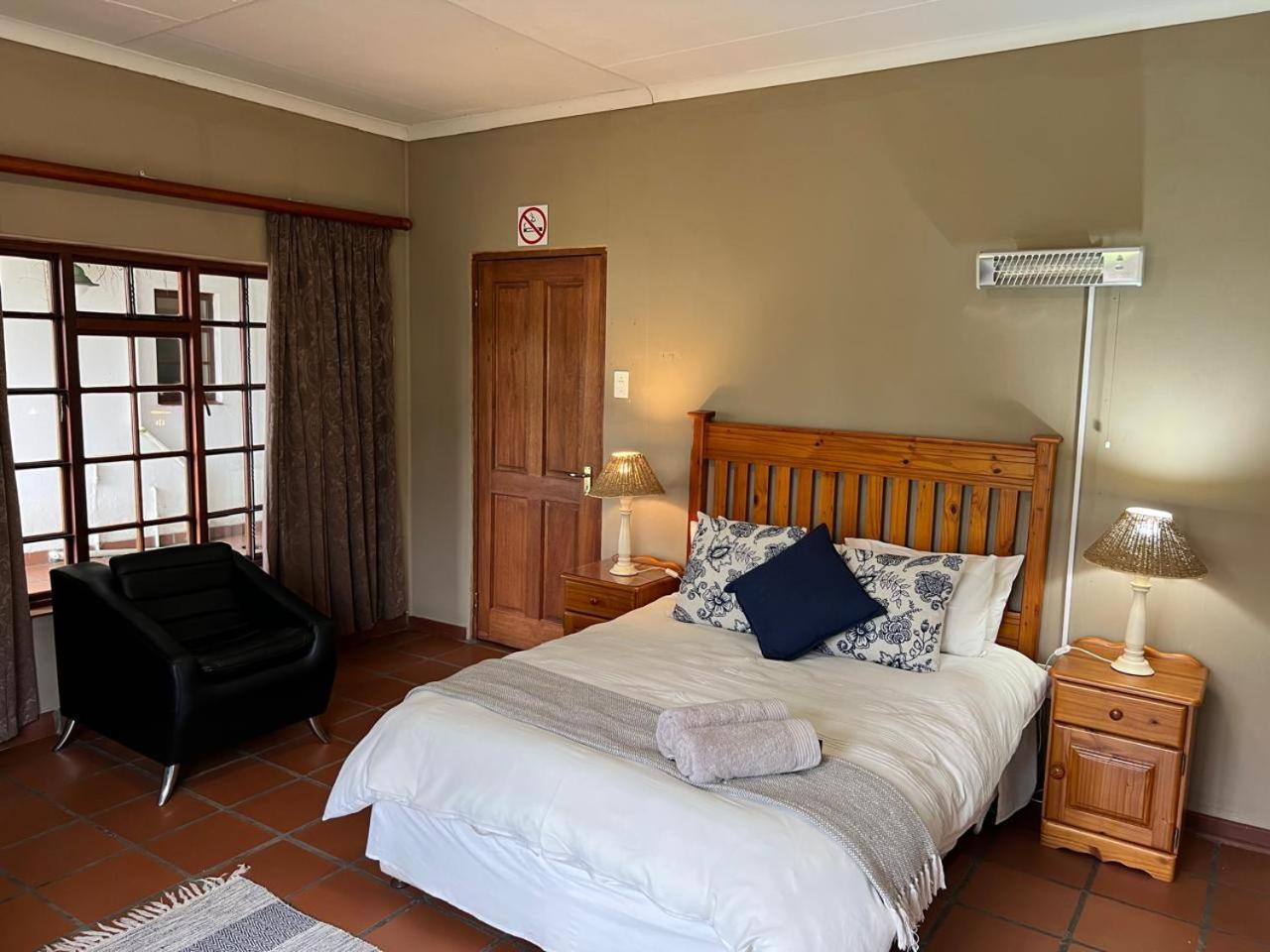 Hotel Barnyard Venue Ermelo Esterno foto